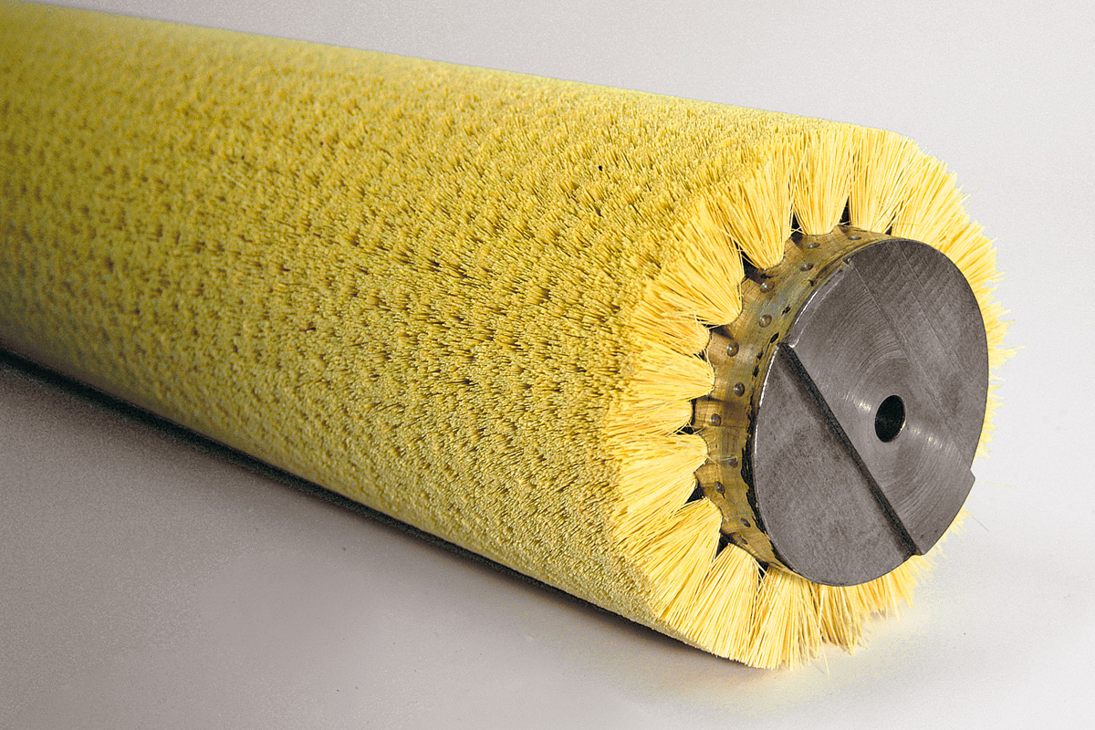 Brosse pour nettoyer les moules en céramique