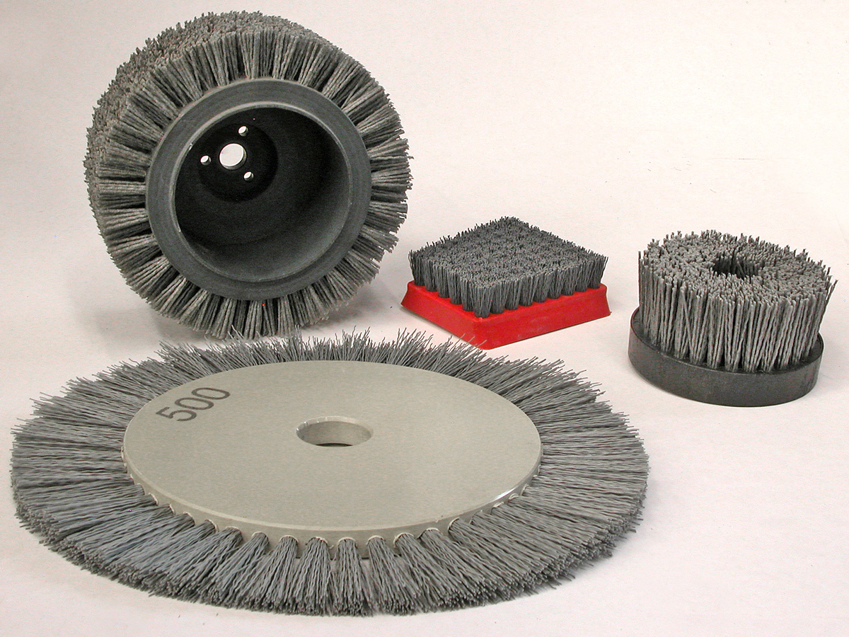brosses abrasives cylindriques