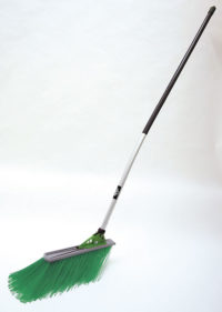 Ergonomic brooms for ecological operators with spring-loaded friction SPRING attachment